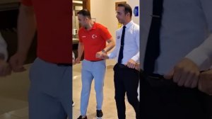 TITAN SELECT ТУРЕЦКАЯ НОЧЬГОСТЕЙ ПОЛИВАЮТ ШАМПАНСКИМ