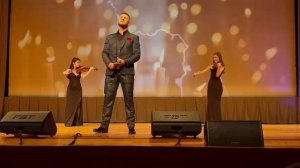 "ДЛЯ НАС ДВОИХ"- Михаил Фавор💫 фрагмент выступления в СК РФ