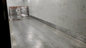 [393] Ночная погрузка на пивзаводе | Из Эфеса на улицу не выпускают