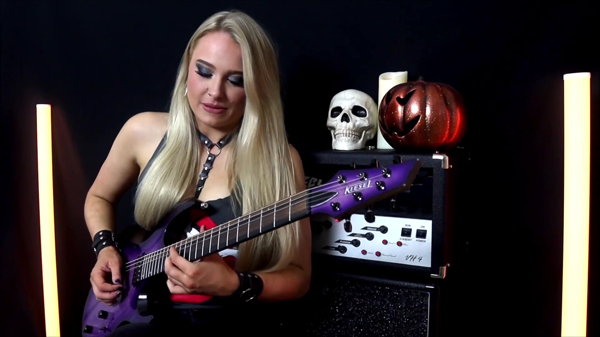 Sophie Lloyd - Ghostbusters theme смотреть онлайн