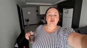 НИ МИНУТЫ ПОКОЯБЛ ОТНОШЕНИЯ МЕШАЮТ ТАНЦЕВАТЬ НА БАРНЫХ СТОЙКАХ