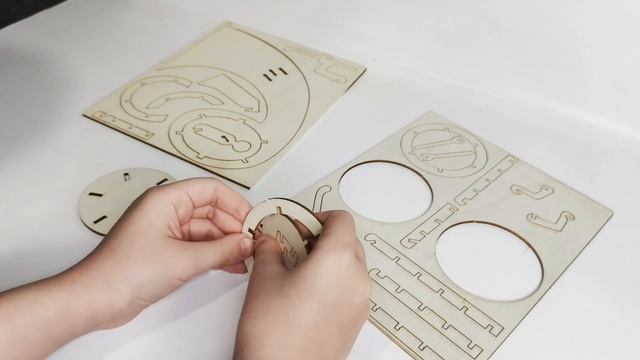 Подставка для ручек "Лыжник", ТМ "Чудо Дерево" смотреть онлайн