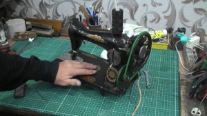 ПМЗ-1А с редуктором понижения оборотов..... Шью толстенный кожзам....