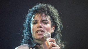 В новых файлах педофильского дела Эпштейна нашли фото Майкла Джексона