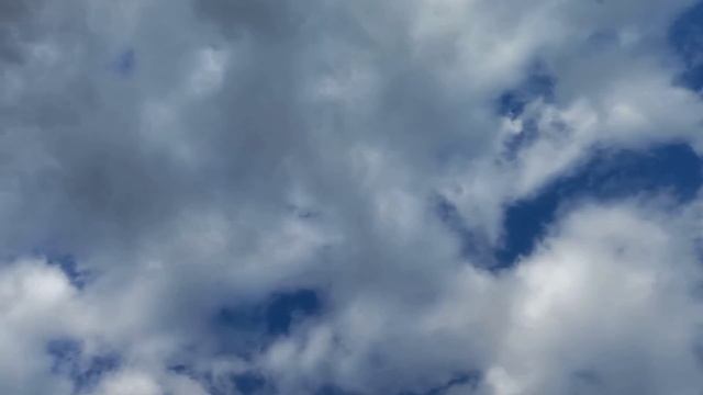 Красиво плывут облака смотреть онлайн