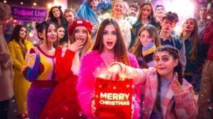 ТАНЫЙ САНТА В ШКОЛЕ ROSE THORN - ЭТО БЫЛО ОШИБКОЙ!!!