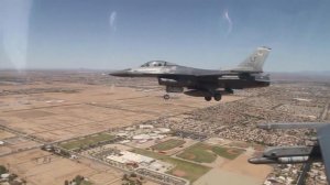 США начали наносить удары по позициям террористов ИГ в Сирии