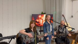 Самый дорогой человек, Гальцова Ульяна и Саютина Татьяна