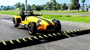 Массивная авария с использованием шипованной ленты и столкновения автомобилей – Crash BeamNG/Drive