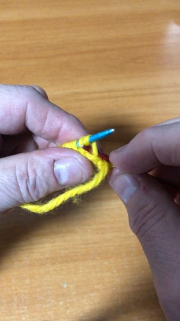 Красивый наборный край с зубчиками и утолщённый смотреть онлайн