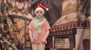 "Наступают чудеса!", Читает: Алексахина Анна, 6 лет