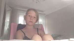 Я вернулась на этот аккаунт Всем привет 🎇🎇