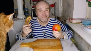 завтрак с Рыжулей. врановые. скоротечность времени. мукбанг. обжор. еда на камеру. диета. шизофрения