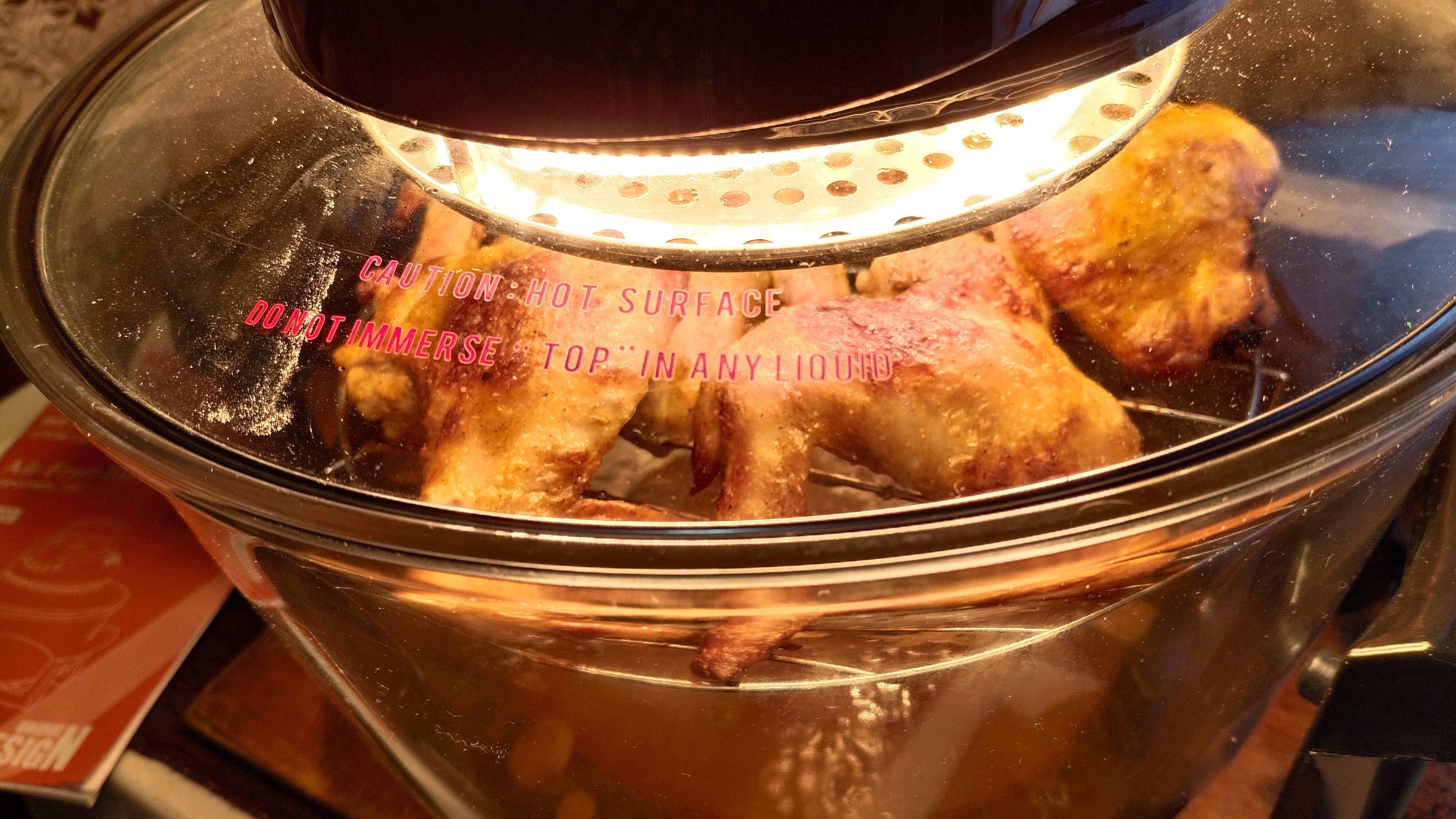 Осваиваю аэрогриль! Обзор. Мишка на контроле! Готовим в аэрогриле крылышки! 20-12-2025