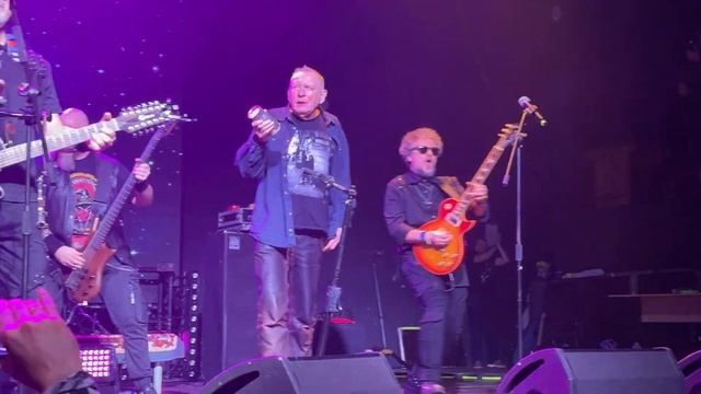 Крематорий - Безобразная Эльза [СПб] смотреть онлайн