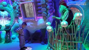 «Побывал в сказке!»: Тимур из Ханты-Мансийска, чье желание исполнил Президент, посетил НЦ «Россия»