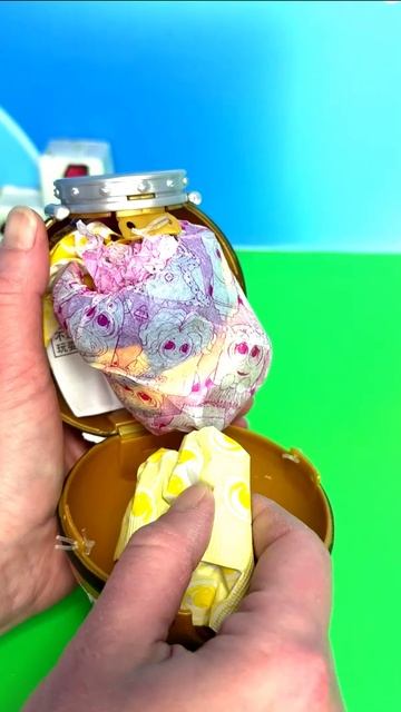 Распаковка ЛОЛ новые лол миньон LOL MINIONS смотреть онлайн