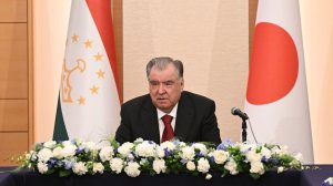 Эмомали Рахмон призвал студентов перенимать японский опыт для развития республики