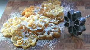 Хворост советскими формочками.