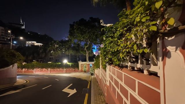 Ночной Макао. Прохожу Китай