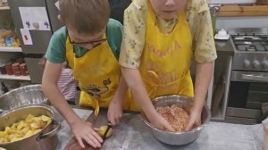 #348 Kids Take Over the Kitchen! 03.12.2025