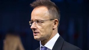 Сийярто: главе МИД Украины следует быть скромнее