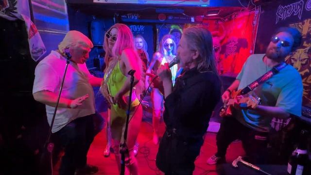 Паук Оркестр - Каникулы в Малайзии смотреть онлайн