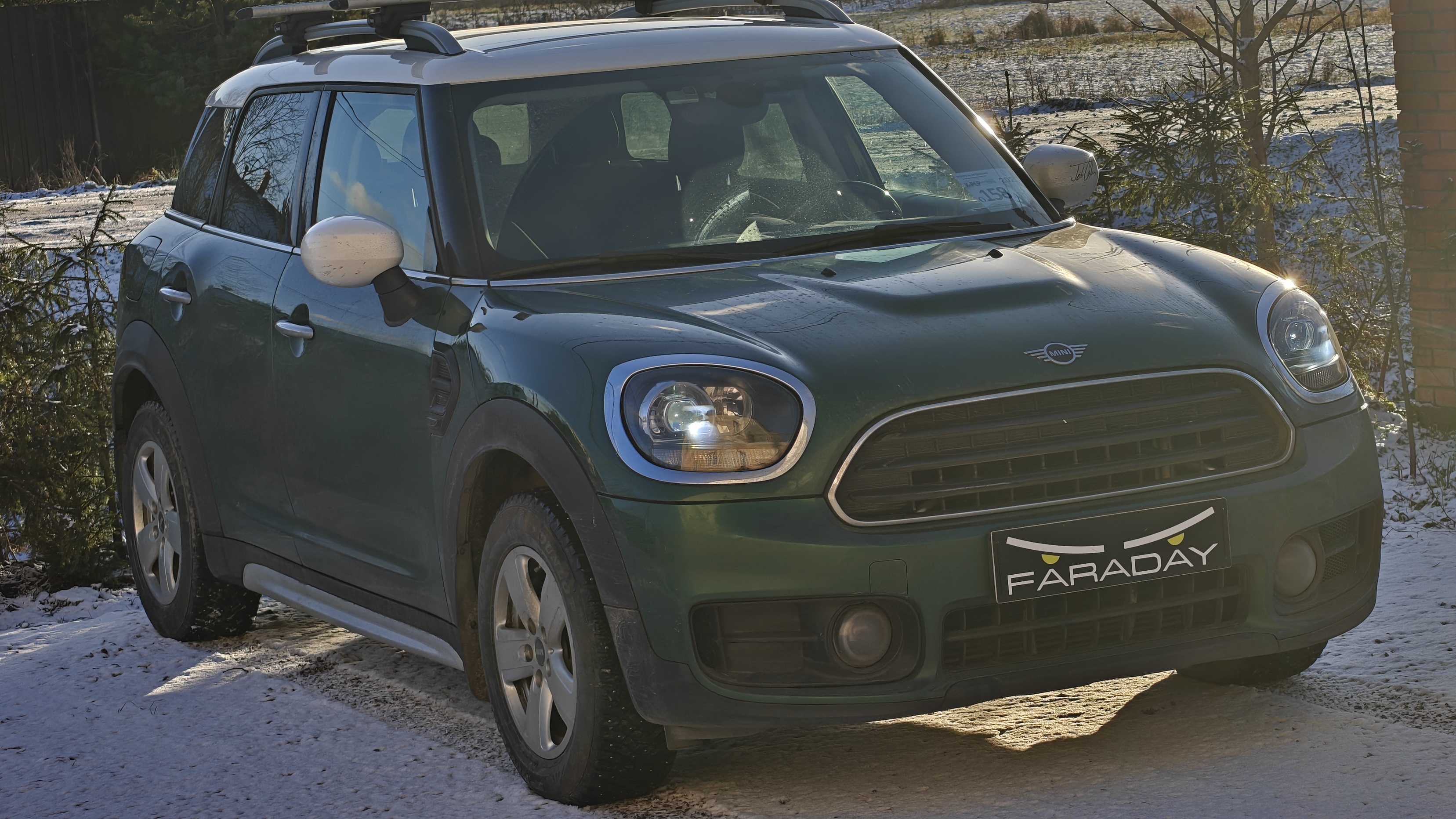 Mini Cooper 2019.
Снятие стекл без снятия фар с автомобиля. смотреть онлайн