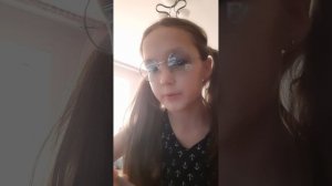 Притворялась ботаншей???^^