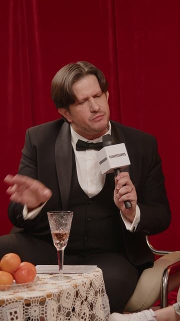 Серия 1: Какой кредит одобрят Деду Морозу? смотреть онлайн