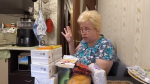 Толик сходил в магазин,покажу что купил ✅И почитаю комментарии ‼️