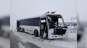 В Новосибирской области произошло ДТП с автобусом и легковушкой, есть пострадавшие