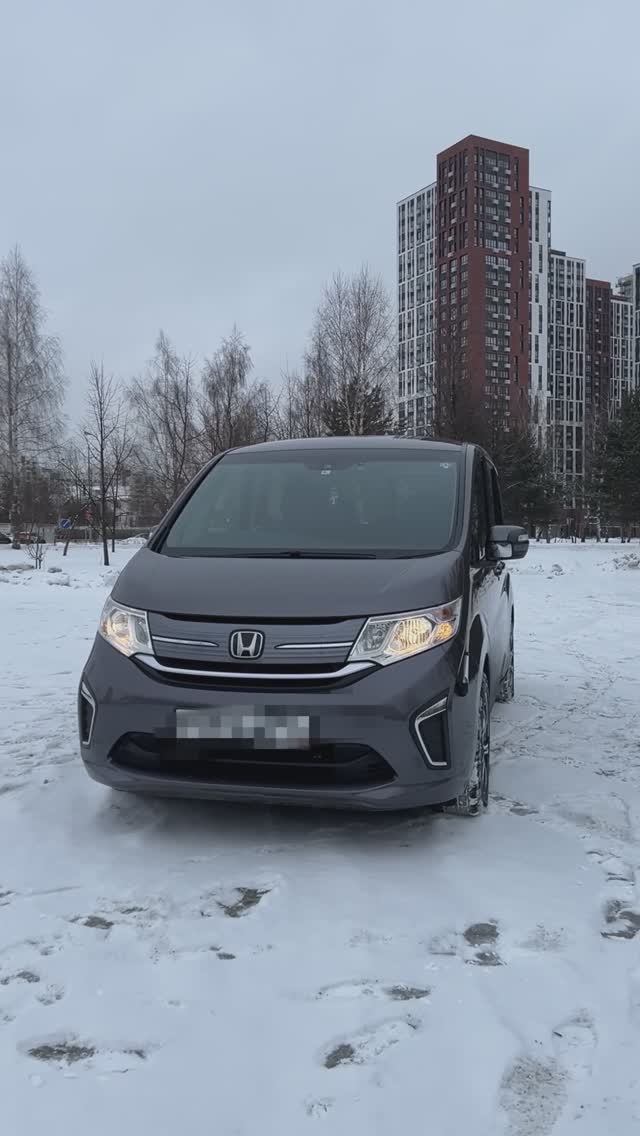 Honda Stepwgn 2020  топовый минивэн для семьи и путешествий смотреть онлайн