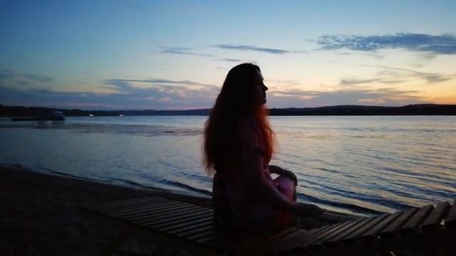 А полюбят тебя обязательно за другое...  автор Яна Мкр