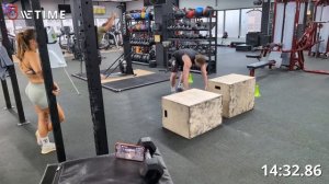 Новогодний движ. Маша и медведи. Комплекс 3 основное