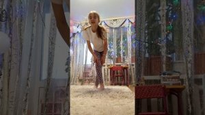 учимся как вставать на руки