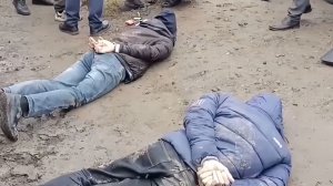 Налетчики бежали ни с чем из ювелирного магазина в Армавире и попались полицейским