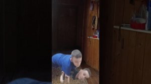 Странное место 1 сезон 3 серия