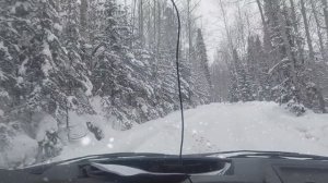 Белый снег.Заповедник Центральные Столбы. Гостиница Нарым