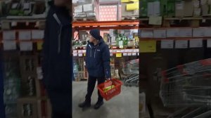 Гуляем по магазинам 🤗