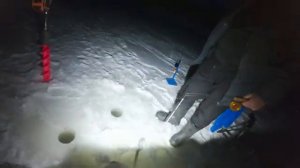 Зимняя рыбалка_ КИРПИЧНАЯ ПЕЧЬ В ПАЛАТКЕ- Что пошло не так