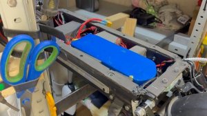 Сравнение двух АКБ с разными элементами