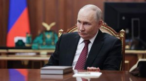 В Кремле заявили о готовности Путина провести диалог с Макроном