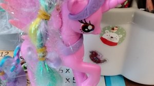 Показывает Каденс  свой секрет