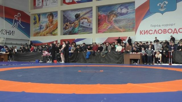 Асхад Шуков (КЧР) - Магомед Алибегов (Дагестан)