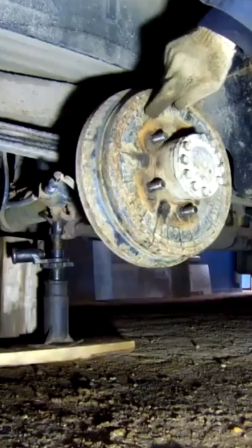 ‼️Установка колес УАЗ по ПРАВИЛАМ! УАЗ патриот, УАЗ буханка и др. ПОЛНОЕ видео смотри ЗДЕСЬ⬇️