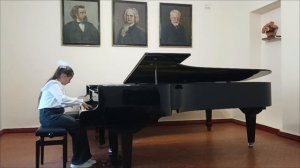 А.Хевелев "Баба Яга". Исполняет Ариана Алексеева.