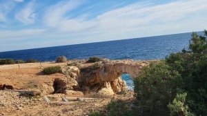 Ваши молитвы у моста исцелений и церкви святых врачевателей Космы и Дамиана