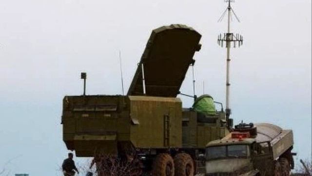 ОБЕРНИСЬ_ 6 сент 2014г вроде Ираклий с фабрики