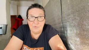 С трудом нашла помощника